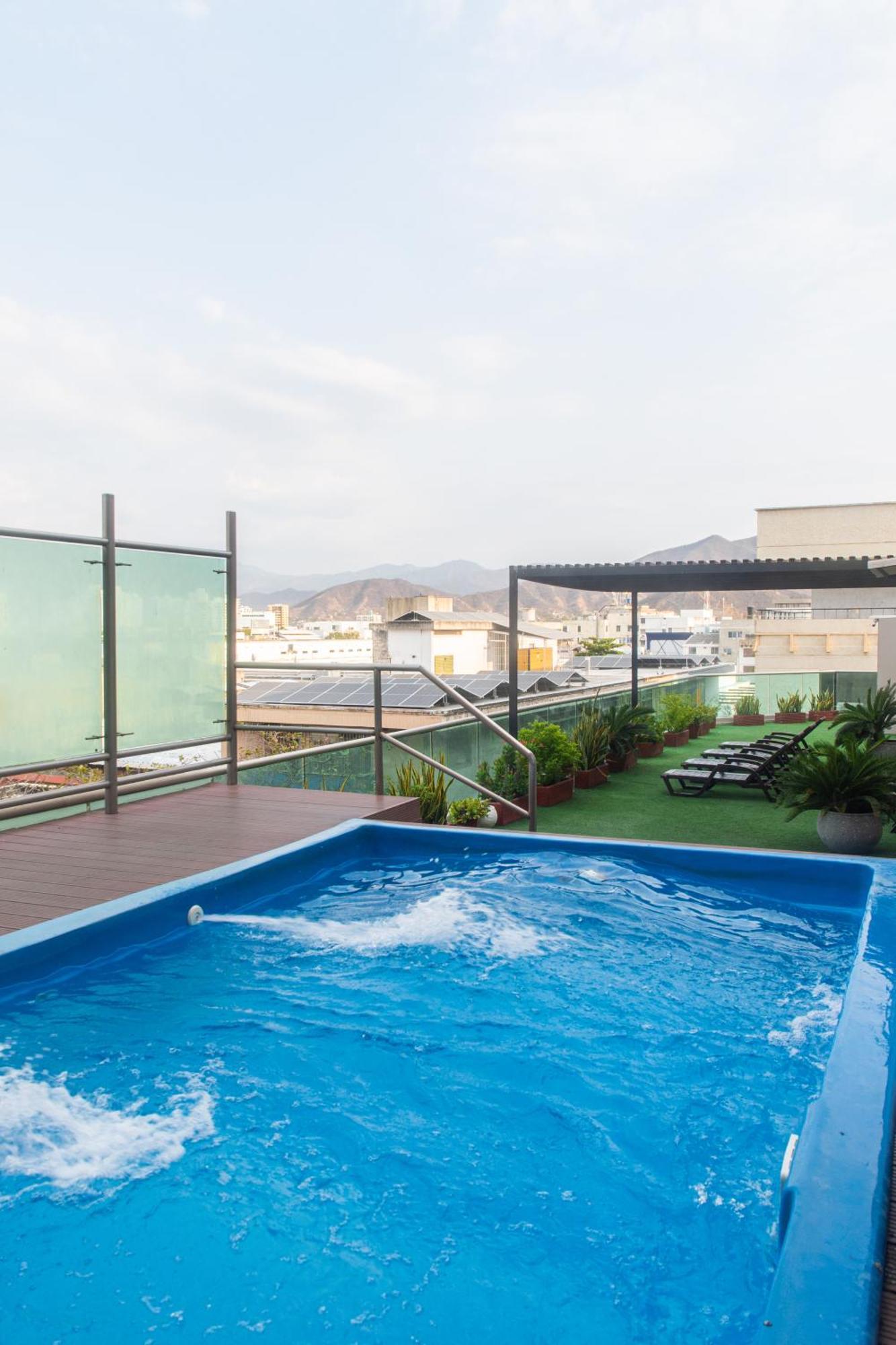Ribai Hotels Santa Marta Exterior photo